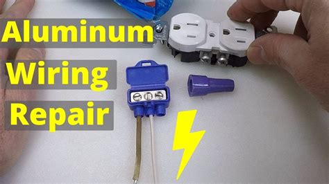 Using a Utility Knife Gently place the utility knife on the wire. . How to strip aluminum wire